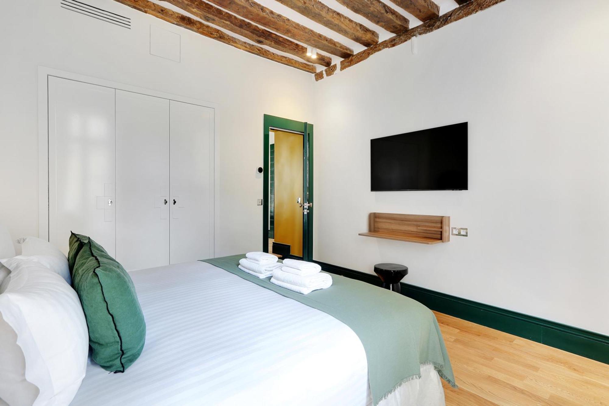Paris Home Collection Serviced Apartments In Notre Dame - Rue Savoie Εξωτερικό φωτογραφία